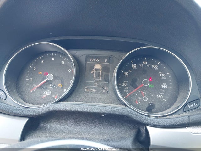 Продажа на аукционе авто 2016 Volkswagen Passat 1.8t S, vin: 1VWAS7A37GC047788, номер лота: 45958362
