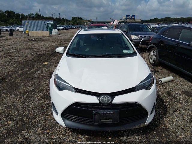 2018 Toyota Corolla Le მანქანა იყიდება აუქციონზე, vin: 2T1BURHE9JC985228, აუქციონის ნომერი: 45958375