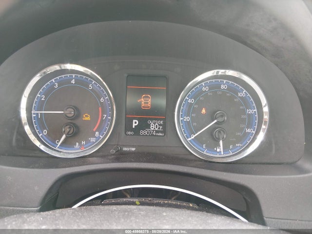 2018 Toyota Corolla Le მანქანა იყიდება აუქციონზე, vin: 2T1BURHE9JC985228, აუქციონის ნომერი: 45958375