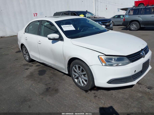 2013 Volkswagen Jetta 2.5l Se მანქანა იყიდება აუქციონზე, vin: 3VWDP7AJ0DM384827, აუქციონის ნომერი: 45958428