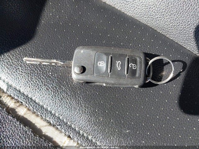 2013 Volkswagen Jetta 2.5l Se მანქანა იყიდება აუქციონზე, vin: 3VWDP7AJ0DM384827, აუქციონის ნომერი: 45958428