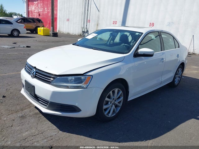 2013 Volkswagen Jetta 2.5l Se მანქანა იყიდება აუქციონზე, vin: 3VWDP7AJ0DM384827, აუქციონის ნომერი: 45958428