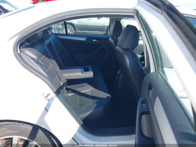 2013 Volkswagen Jetta 2.5l Se მანქანა იყიდება აუქციონზე, vin: 3VWDP7AJ0DM384827, აუქციონის ნომერი: 45958428