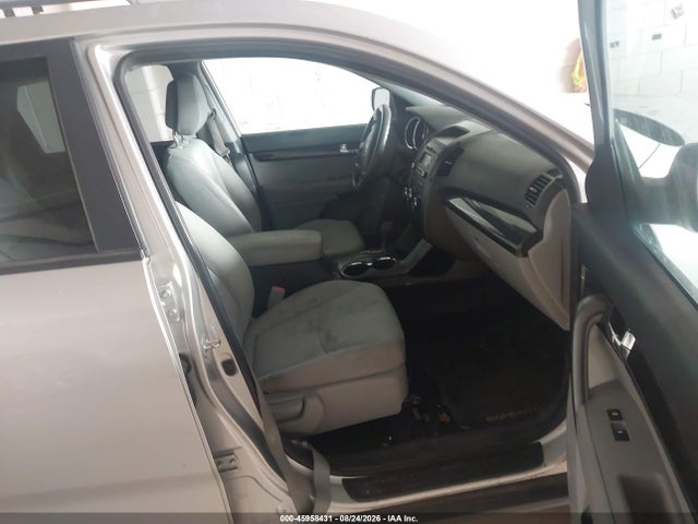 45958431 :رقم المزاد ، 5XYKTDA27BG082488 vin ، 2011 Kia Sorento Lx V6 مزاد بيع