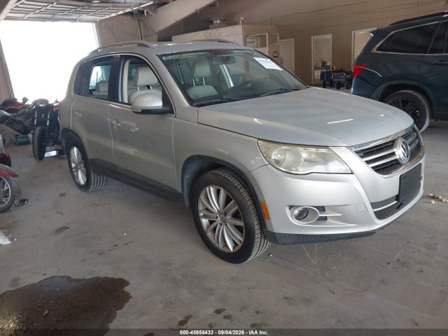 Auction sale of the 2011 Volkswagen Tiguan Se, vin: WVGBV7AX5BW514288, lot number: 45958432