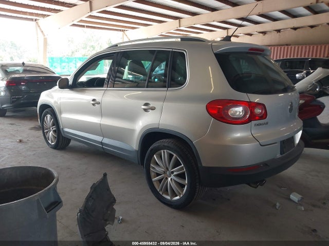 Продажа на аукционе авто 2011 Volkswagen Tiguan Se, vin: WVGBV7AX5BW514288, номер лота: 45958432