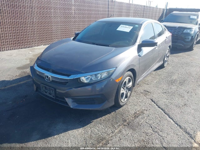 Honda Civic Lx 2018 2HGFC2F59JH547945 Image 2