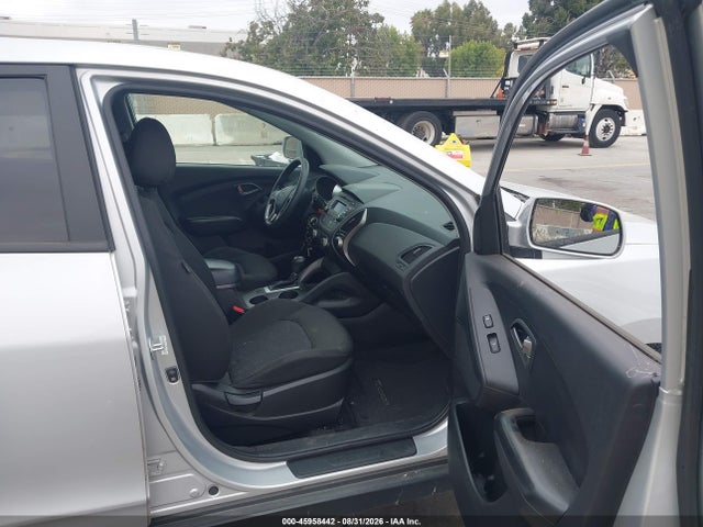 Hyundai TUCSON GLS 2014 KM8JT3AF7EU902219 Image 5
