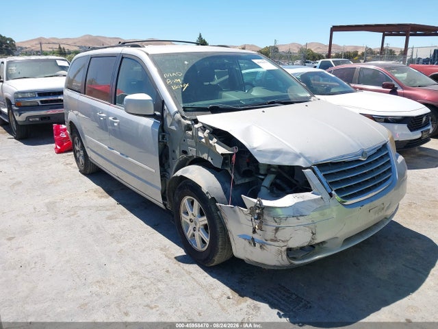 2009 Chrysler Town & Country Touring მანქანა იყიდება აუქციონზე, vin: 2A8HR54179R533970, აუქციონის ნომერი: 45958470
