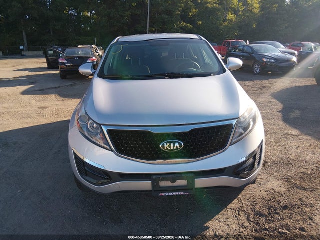 Продажа на аукционе авто 2016 Kia Sportage Lx, vin: KNDPBCAC0G7878581, номер лота: 45958500