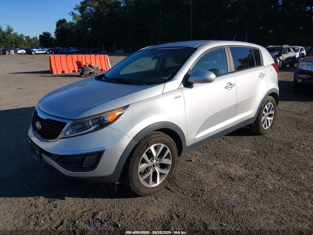Продажа на аукционе авто 2016 Kia Sportage Lx, vin: KNDPBCAC0G7878581, номер лота: 45958500