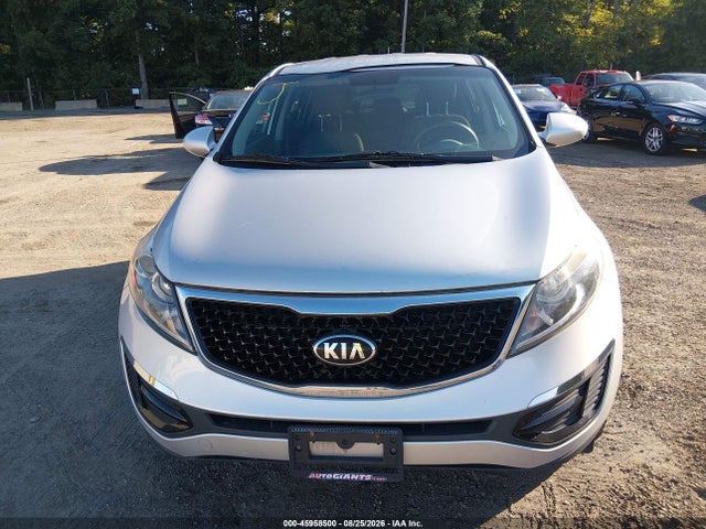 Продажа на аукционе авто 2016 Kia Sportage Lx, vin: KNDPBCAC0G7878581, номер лота: 45958500