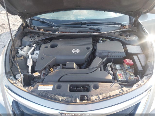 2015 Nissan Altima 2.5/2.5 S/2.5 Sl/2.5 Sv მანქანა იყიდება აუქციონზე, vin: 1N4AL3AP3FN866348, აუქციონის ნომერი: 45958514