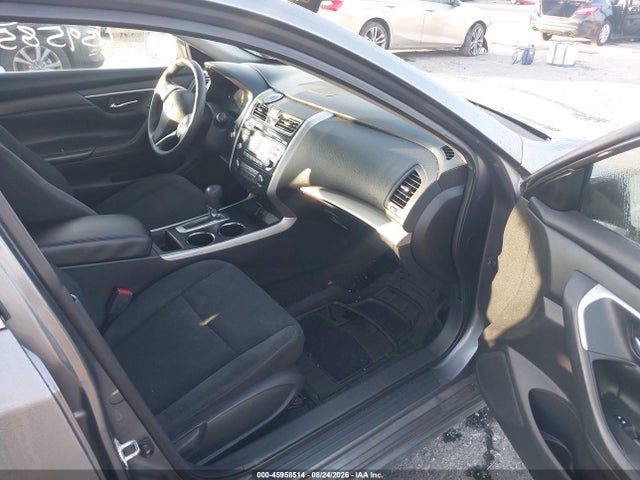 2015 Nissan Altima 2.5/2.5 S/2.5 Sl/2.5 Sv მანქანა იყიდება აუქციონზე, vin: 1N4AL3AP3FN866348, აუქციონის ნომერი: 45958514