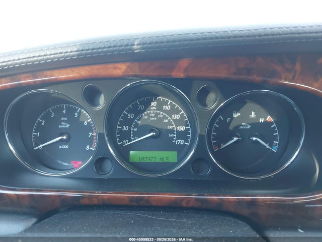 2004 Jaguar Xj Vanden Plas მანქანა იყიდება აუქციონზე, vin: SAJEA74C24SG10478, აუქციონის ნომერი: 45958523