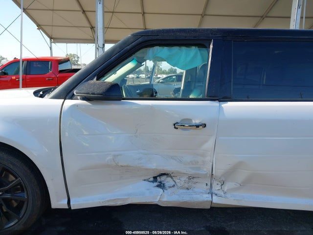 Ford FLEX SEL 2017 2FMGK5C82HBA10395 Image 6
