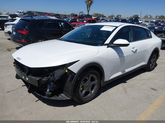 KIA K4 Lxs 2025 3KPFT4DE9SE120727 Image 2