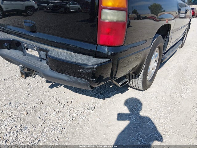 Aukcja sprzedaży 2002 Gmc Yukon Xl 1500 Denali, vin: 1GKFK66U12J188062, numer aukcji: 45958558
