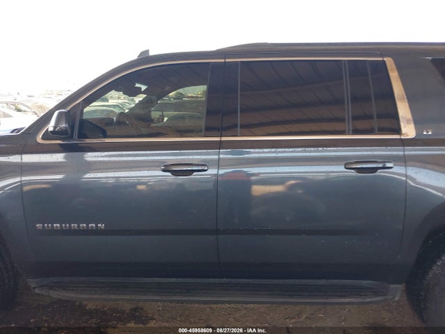 2020 Chevrolet Suburban 2wd Lt მანქანა იყიდება აუქციონზე, vin: 1GNSCHKC6LR119720, აუქციონის ნომერი: 45958609