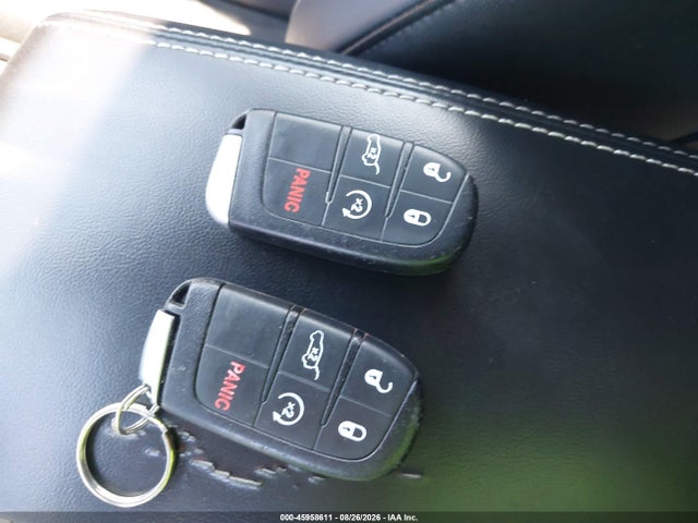Продаж на аукціоні авто 2015 Jeep Grand Cherokee Limited, vin: 1C4RJFBG4FC211811, номер лоту: 45958611