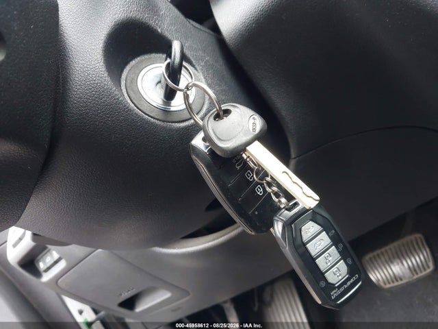 KIA Optima Lx 2017 5XXGT4L34HG124382 Image 11