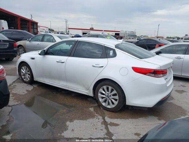 KIA Optima Lx 2017 5XXGT4L34HG124382 Image 3
