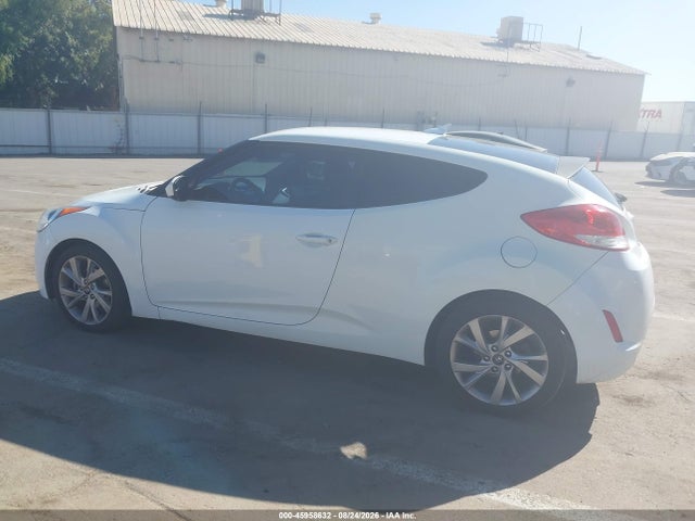 KMHTC6AD6GU260894 Hyundai Veloster