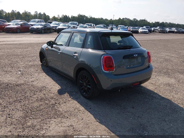 Продаж на аукціоні авто 2016 Mini Hardtop Cooper, vin: WMWXU1C56G2D10197, номер лоту: 45958641