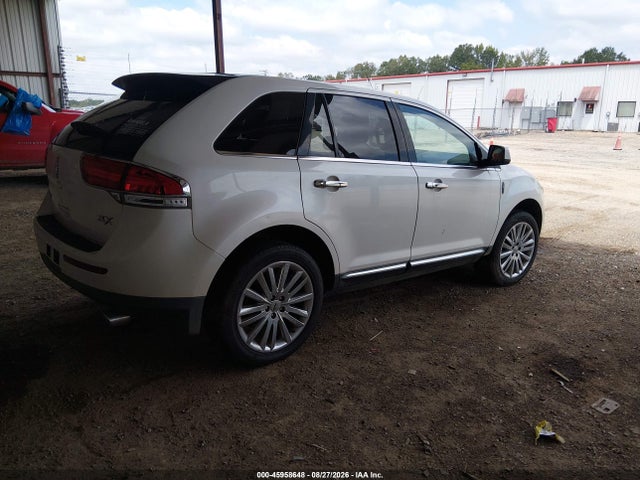 45958648 :رقم المزاد ، 2LMDJ6JK5BBJ03496 vin ، 2011 Lincoln Mkx مزاد بيع