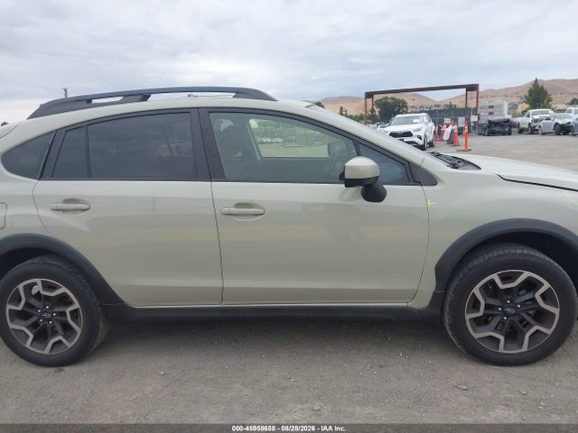 45958658 :رقم المزاد ، JF2GPADCXH8207353 vin ، 2017 Subaru Crosstrek 2.0i Premium مزاد بيع