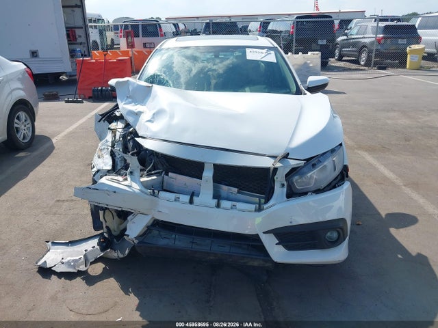 Продажа на аукционе авто 2017 Honda Civic Ex-t, vin: 19XFC1F37HE006275, номер лота: 45958695