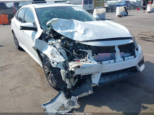 Продажа на аукционе авто 2017 Honda Civic Ex-t, vin: 19XFC1F37HE006275, номер лота: 45958695