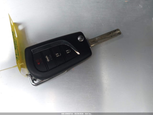 45958734 :رقم المزاد ، JTDEPMAE5MJ182135 vin ، 2021 Toyota Corolla Le مزاد بيع