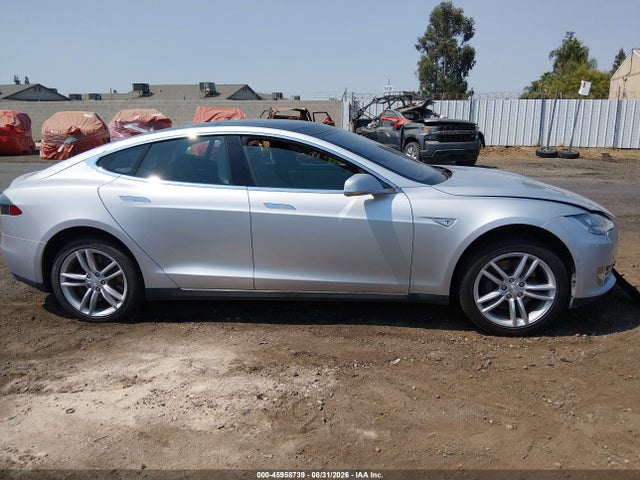 Aukcja sprzedaży 2015 Tesla Model S 60/70/85, vin: 5YJSA1H17FF085423, numer aukcji: 45958739