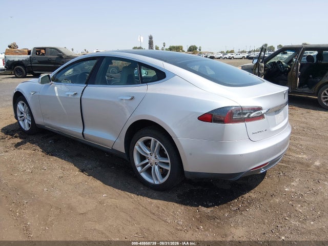 Aukcja sprzedaży 2015 Tesla Model S 60/70/85, vin: 5YJSA1H17FF085423, numer aukcji: 45958739