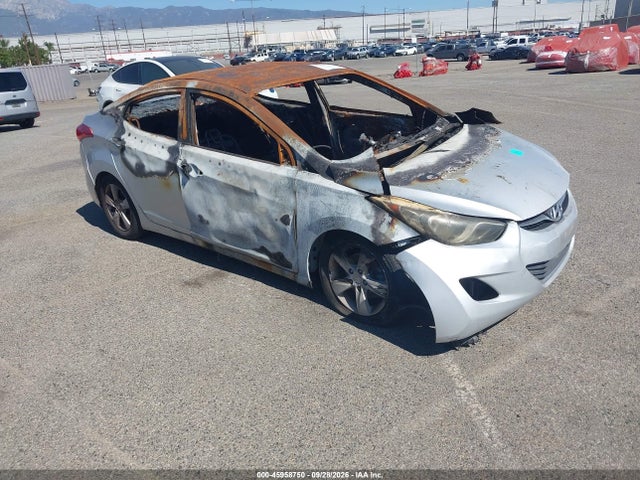 45958750 :رقم المزاد ، KMHDH4AE9DU533504 vin ، 2013 Hyundai Elantra Gls مزاد بيع