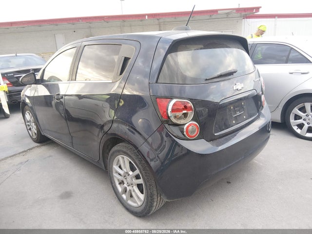 Chevrolet Sonic Lt Auto 2015 1G1JC6SB4F4147784 Image 3
