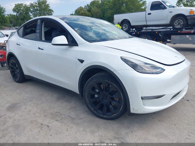 2023 Tesla Model Y Awd/long Range Dual Motor All-wheel Drive მანქანა იყიდება აუქციონზე, vin: 7SAYGDEE0PF691006, აუქციონის ნომერი: 45958763