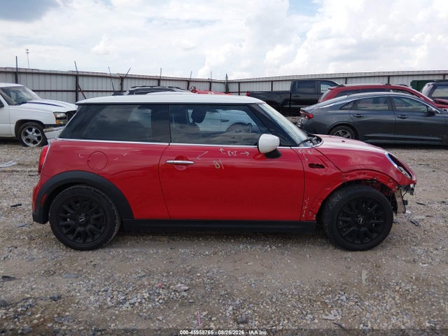 45958765 :رقم المزاد ، WMW33DH04R2U45677 vin ، 2024 Mini Hardtop Cooper مزاد بيع