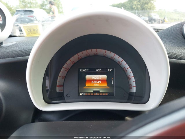Продаж на аукціоні авто 2016 Smart Fortwo Passion/prime/proxy/pure, vin: WMEFJ5DA4GK074528, номер лоту: 45958766