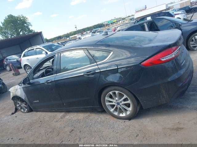 Продажа на аукционе авто 2019 Ford Fusion Hybrid Se, vin: 3FA6P0LU6KR182283, номер лота: 45958769