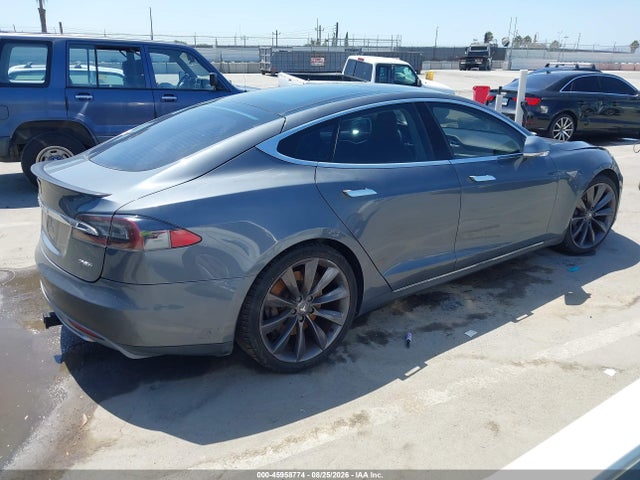 Aukcja sprzedaży 2013 Tesla Model S Performance, vin: 5YJSA1DP3DFP13582, numer aukcji: 45958774