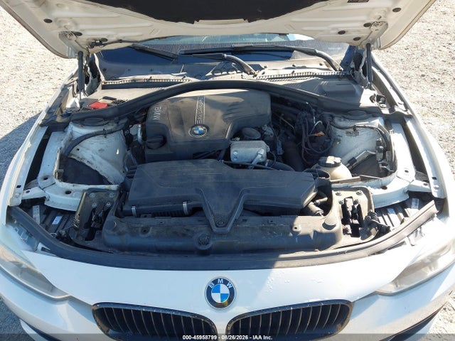 2013 Bmw 328i მანქანა იყიდება აუქციონზე, vin: WBA3A5C56DJ460680, აუქციონის ნომერი: 45958799