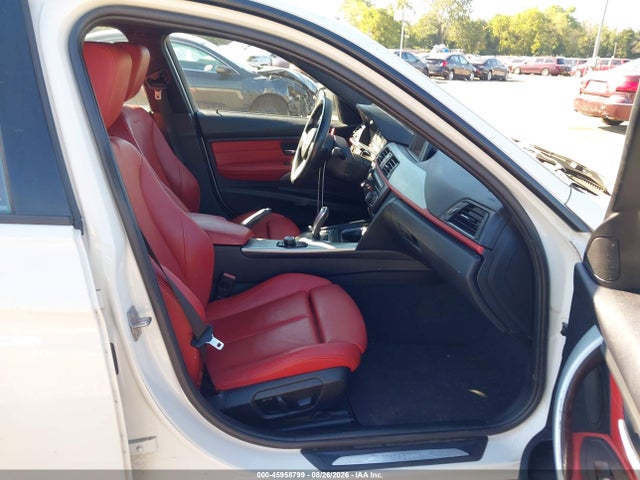 2013 Bmw 328i მანქანა იყიდება აუქციონზე, vin: WBA3A5C56DJ460680, აუქციონის ნომერი: 45958799