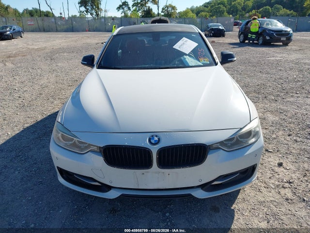 2013 Bmw 328i მანქანა იყიდება აუქციონზე, vin: WBA3A5C56DJ460680, აუქციონის ნომერი: 45958799