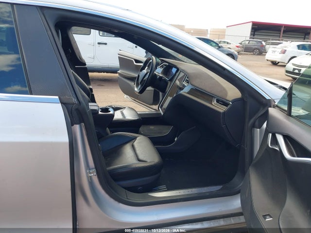 Tesla Model S 70d/85d/p85d 2015 5YJSA1H27FFP79649 Image 5