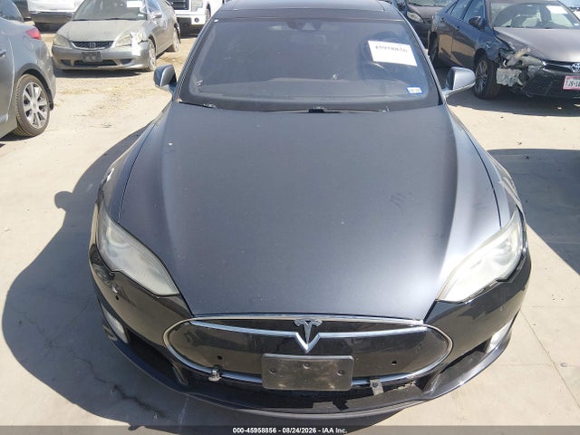 Продаж на аукціоні авто 2015 Tesla Model S 70d/85d/p85d, vin: 5YJSA1H24FFP76210, номер лоту: 45958856