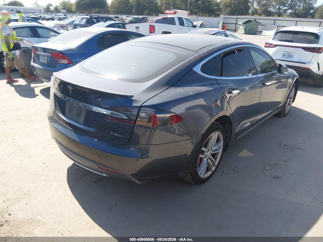 Продаж на аукціоні авто 2015 Tesla Model S 70d/85d/p85d, vin: 5YJSA1H24FFP76210, номер лоту: 45958856