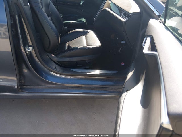 Продаж на аукціоні авто 2015 Tesla Model S 70d/85d/p85d, vin: 5YJSA1H24FFP76210, номер лоту: 45958856
