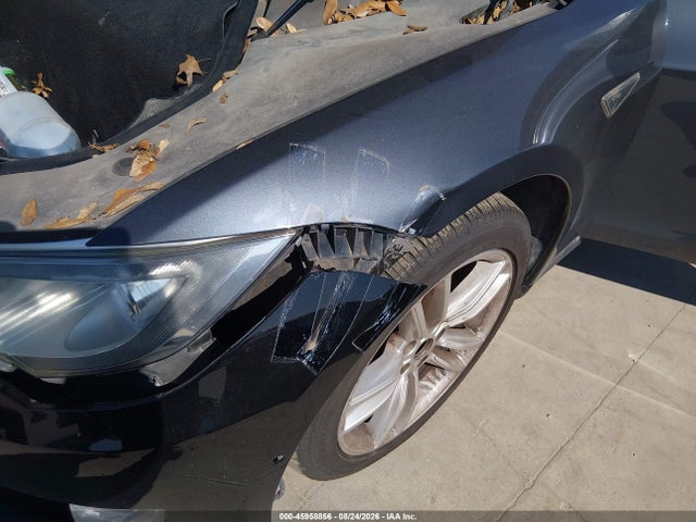 Продаж на аукціоні авто 2015 Tesla Model S 70d/85d/p85d, vin: 5YJSA1H24FFP76210, номер лоту: 45958856
